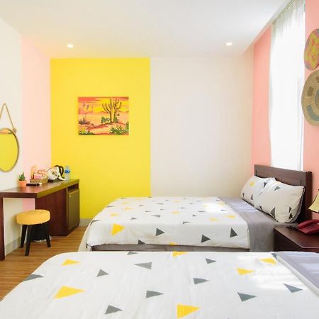 Azure Hotel Da Nang - Beach Εξωτερικό φωτογραφία